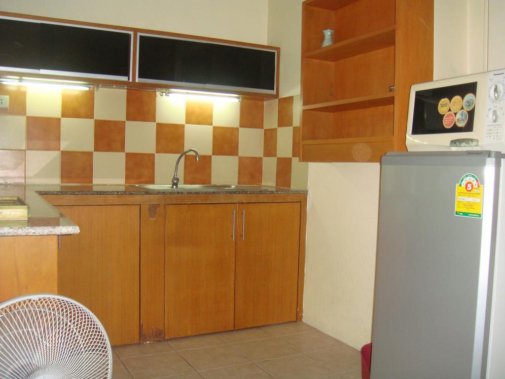 Indogee Apartments Pattaya Exterior foto